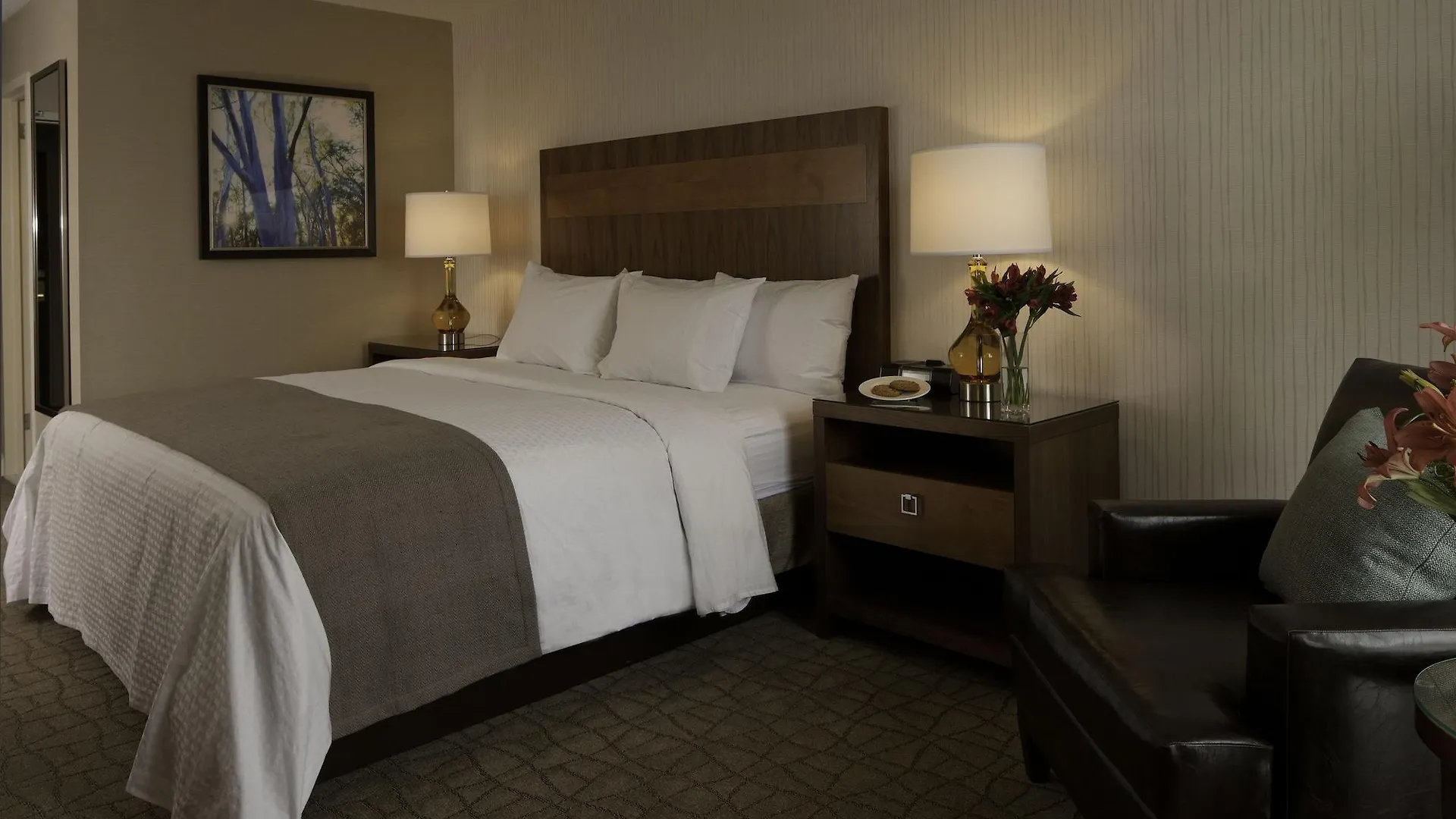 Hotel Doubletree By Hilton Pittsburgh-Green Tree