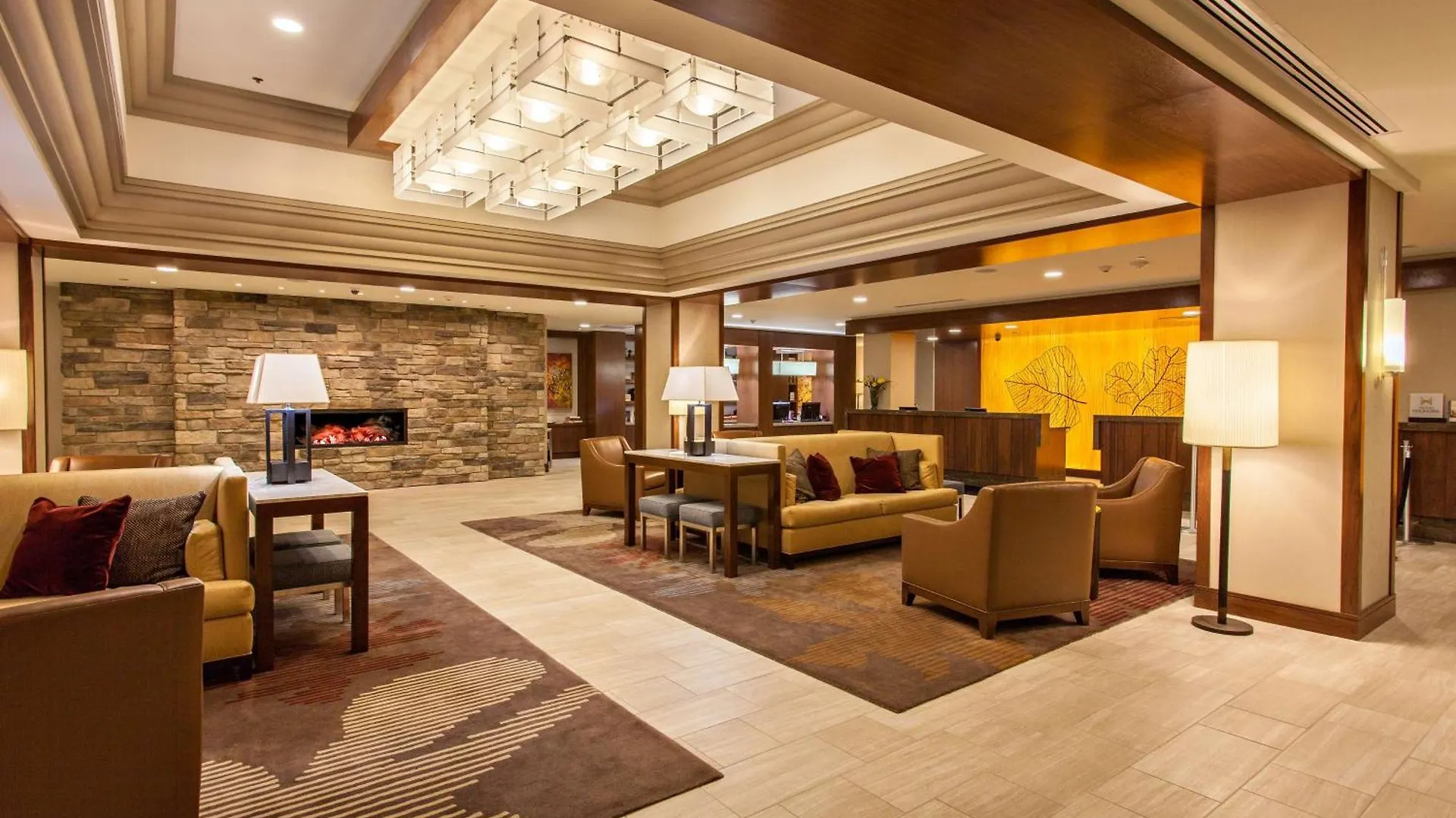 Doubletree By Hilton Pittsburgh-Green Tree