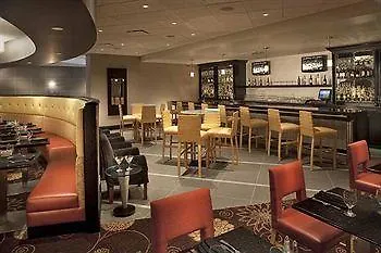Doubletree By Hilton Pittsburgh-Green Tree Pittsburgh