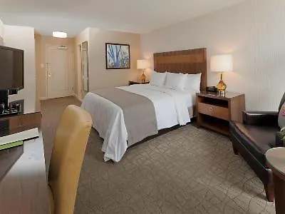 Doubletree By Hilton Pittsburgh-Green Tree