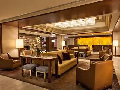 Doubletree By Hilton Pittsburgh-Green Tree Crafton